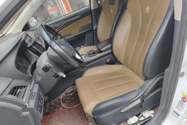 Used BYD Qin New Energy 2017 1.5T Luxury Model