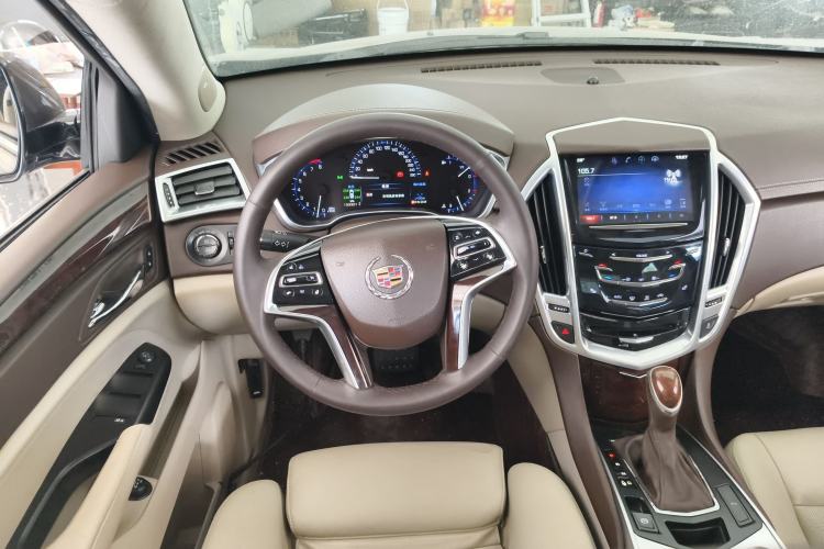 Used Cadillac SRX 2013 3.0L Luxury Model Steering Wheel