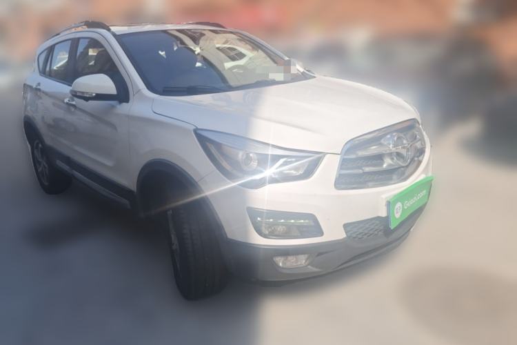 Used Haima S5 2015 1.6L Manual Smart Luxury Model Front Right 45 Deg