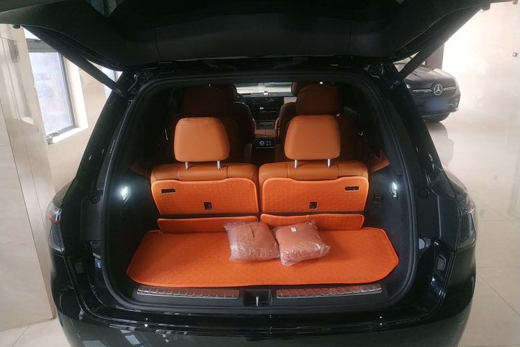 Used Hima AITO M9 2025 Extended-Range Max Version 52 kWh 6-Seater Edition Trunk