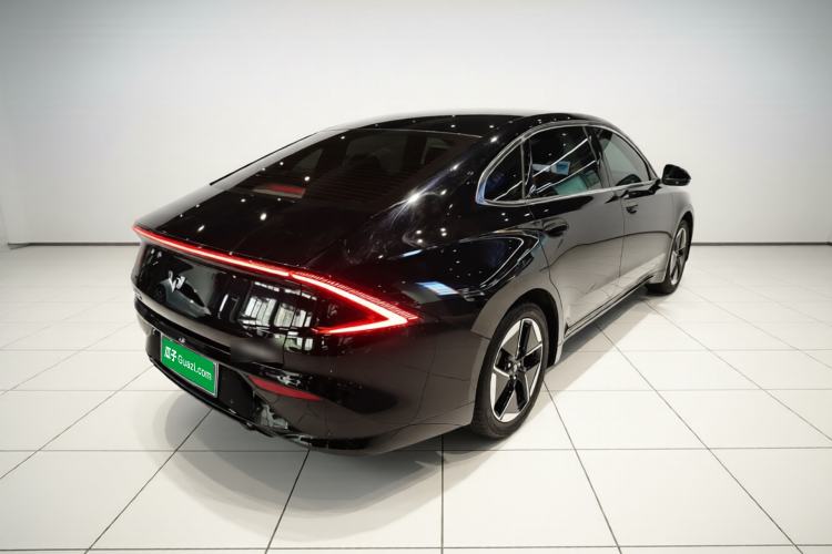 Used Wuling Xingguang 2024 Co-Creation Edition 510 Advanced Model Rear Right 45 Deg