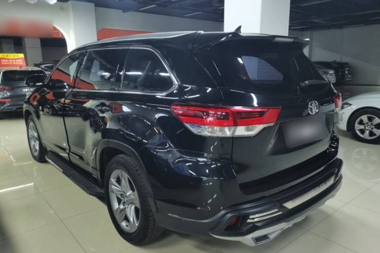 Used Toyota Highlander 2018 2.0T Four-Wheel Drive Luxury Version 7 Seats China VI Standard
