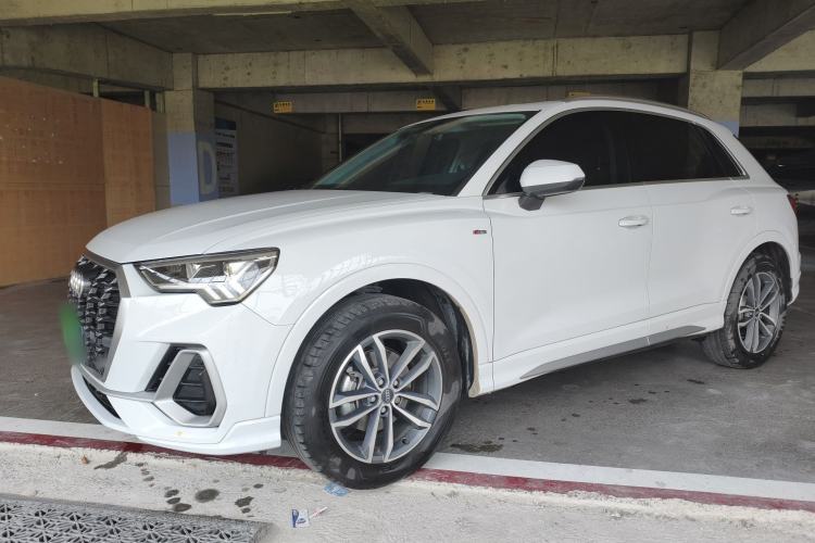 Used Audi Q3 2022 35 TFSI Progressive Dynamic Edition