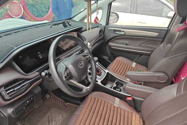 Used GAC Trumpchi M6 2019 270T Automatic Prestige Edition (7-seater) China V Standard
