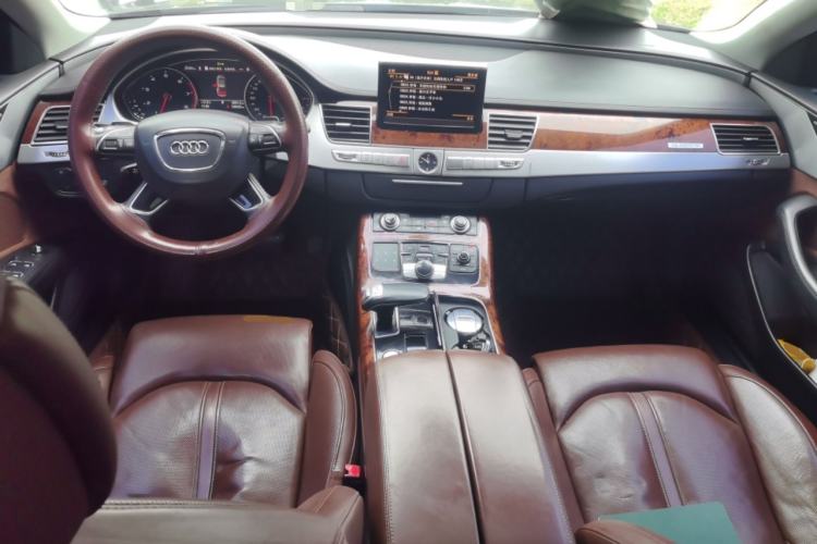 Used Audi A8 2011 A8L 3.0 TFSI quattro Luxury Edition (213kW) Center Console