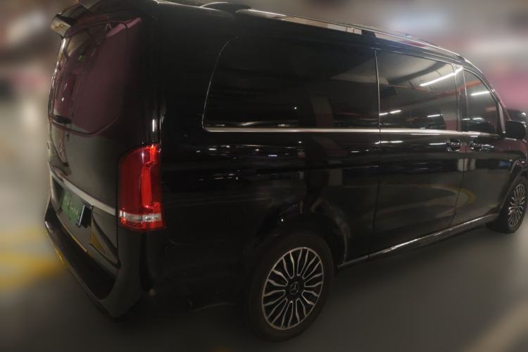 Used Mercedes-Benz V-Class 2017 V 260 L Prestige Extended Edition