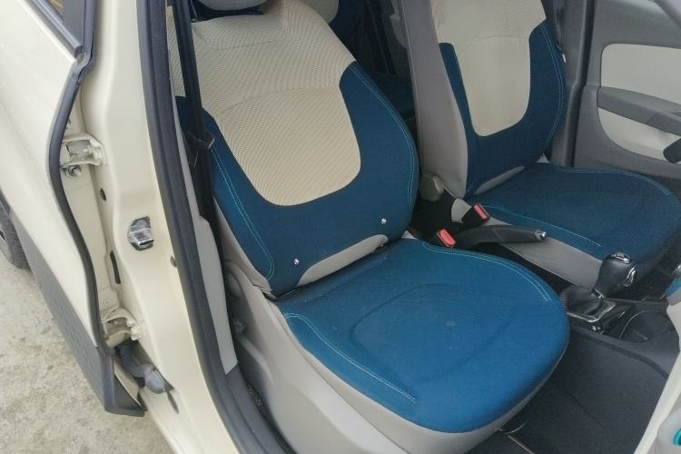 Used Renault Captur 2015 1.2T Automatic Standard Edition Right Front Seat