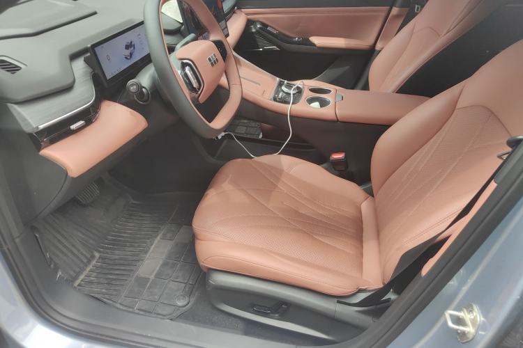 Used Geely Galaxy L6 2025 EM-i 140km Starship Edition
