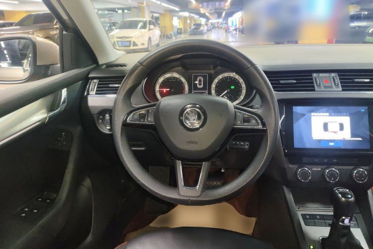 Used Skoda Octavia 2019 TSI230 DSG SmartDrive Luxury Edition China VI