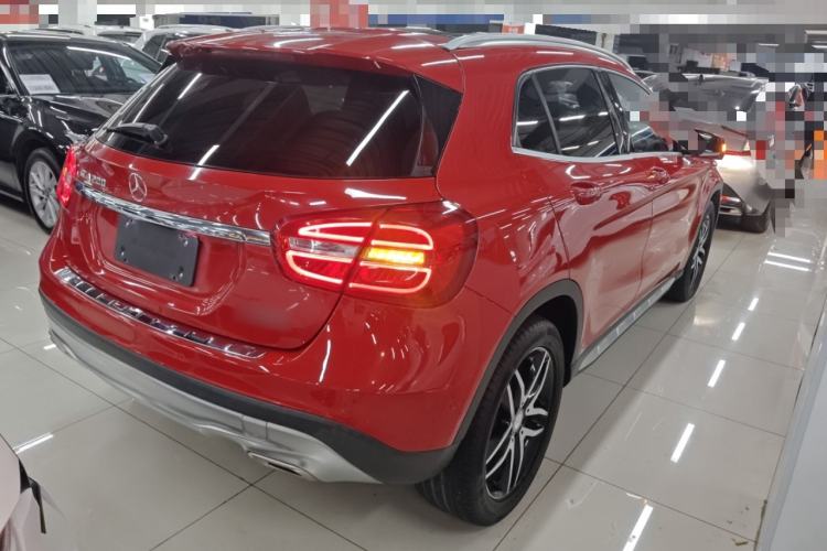 Used Mercedes-Benz GLA 2016 GLA 200 Fashion Model