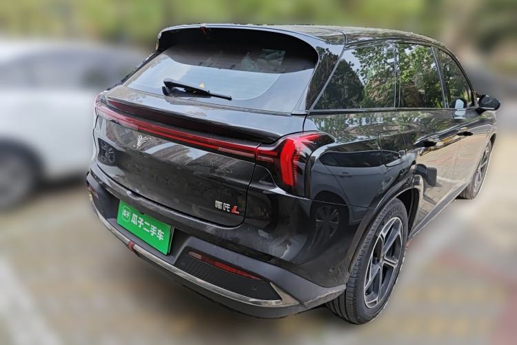 Used NETA L 2024 Extended-Range 310 Flash-Charge Red Edition
