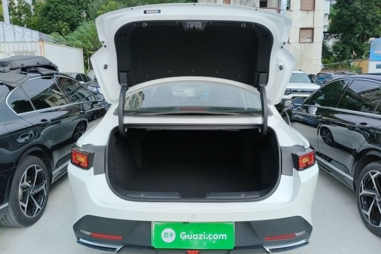 Used Changan Eado PHEV 2025 Smart New Blue Whale 145KM Battleship Edition