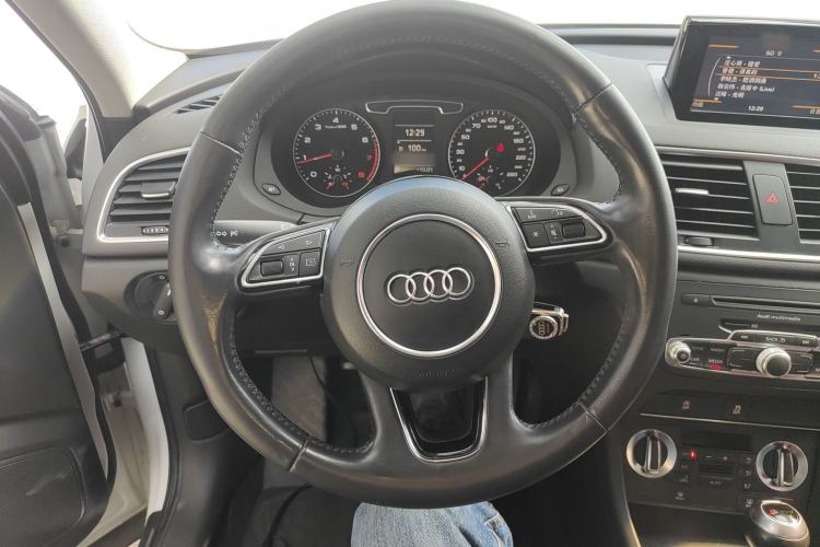 Used Audi Q3 2015 30 TFSI Ambition Edition