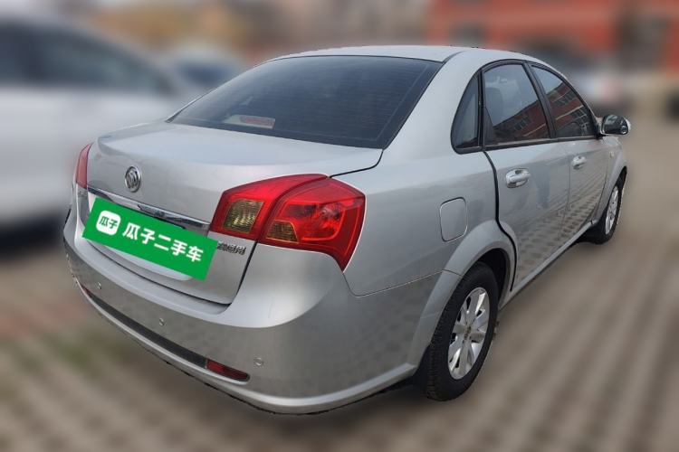 Used Buick Excelle 2013 1.5L Manual Classic Model
