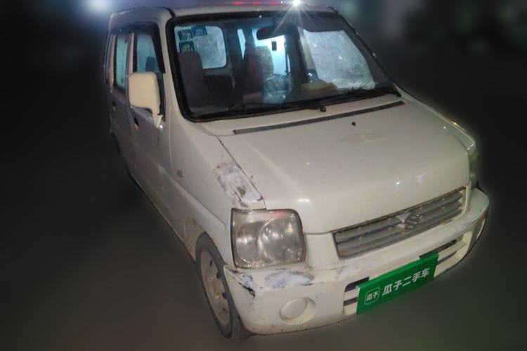 Used Suzuki Wagon R 2013 Venture Edition 1.0L Manual - Practical Model 3
