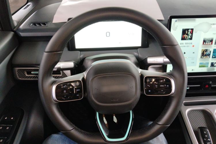 Used AION Y 2024 Plus 510 Intelligent Driving Version Steering Wheel