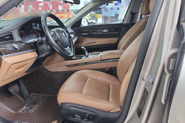 Used BMW 7 Series 2013 730Li Leading Model
