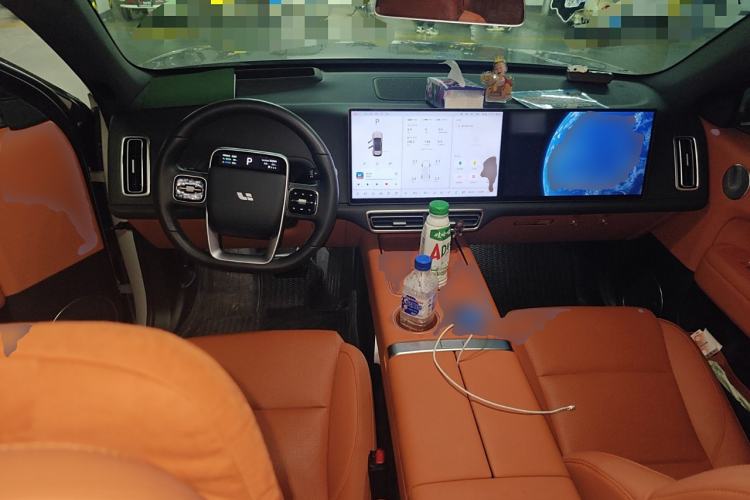 Used Li Auto L6 2024 Max Center Console
