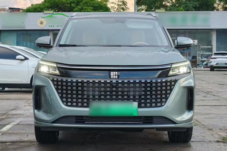 Used Landian E5 2024 Honor Edition 100KM Deluxe 7-Seater