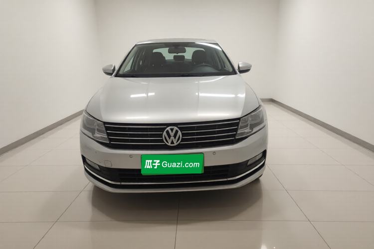 Used Volkswagen Lavida 2015 1.6L Manual Comfort Edition