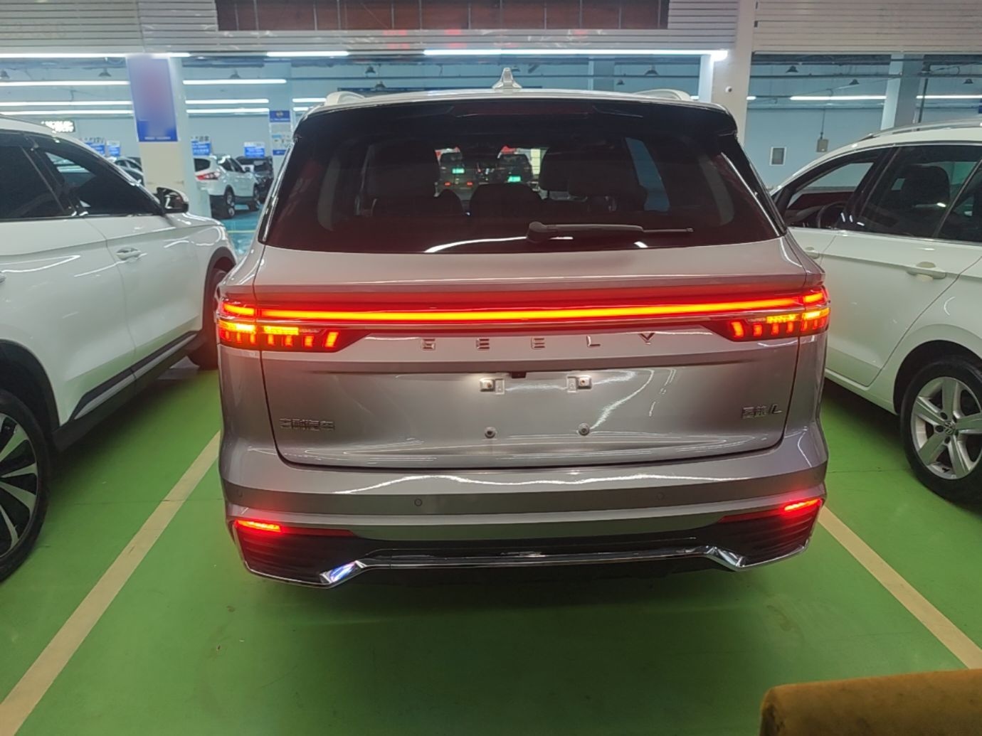 Geely Auto Monjaro L 2021 2.0TD DCT EVO Two-Wheel Drive Prestige Version — снимка 5