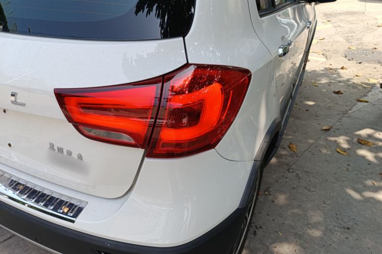 Used Haval H1 2015 1.5L AMT Luxury Model