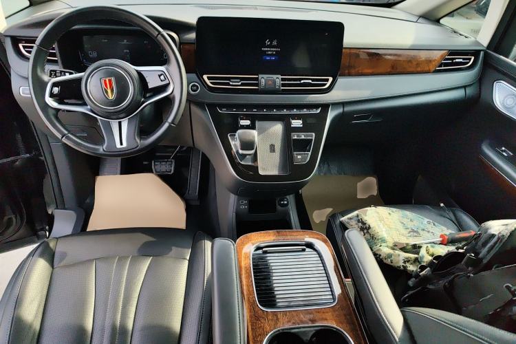 Used Hongqi HQ9 2023 2.0T Smart Connect Flagship Edition Center Console