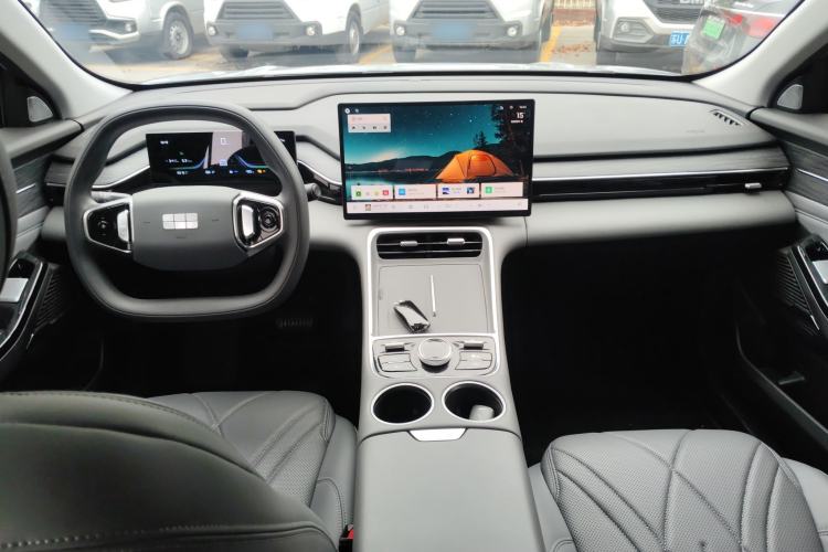 Used Geely Galaxy L6 2025 EM-i 60km Launch Edition Center Console