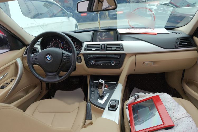 Used BMW 3 Series 2014 320Li Fashion Model