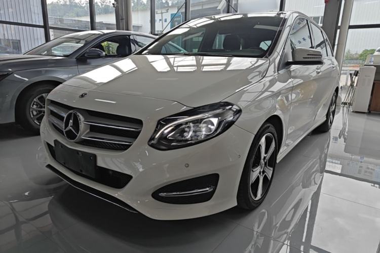 Used Mercedes-Benz B-Class 2017 B 200 Fashion Model Guazi used car, China used car export, Used car for sale, Used cars, Cheapest cars for sale