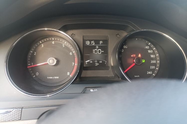 Used Volkswagen Bora 2014 1.6L Automatic Fashion Model
