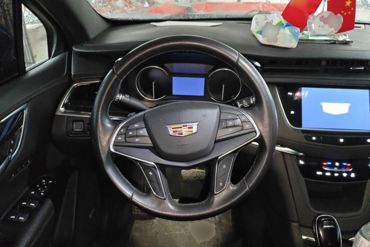 Used Cadillac XT5 2021 28T Luxury Model