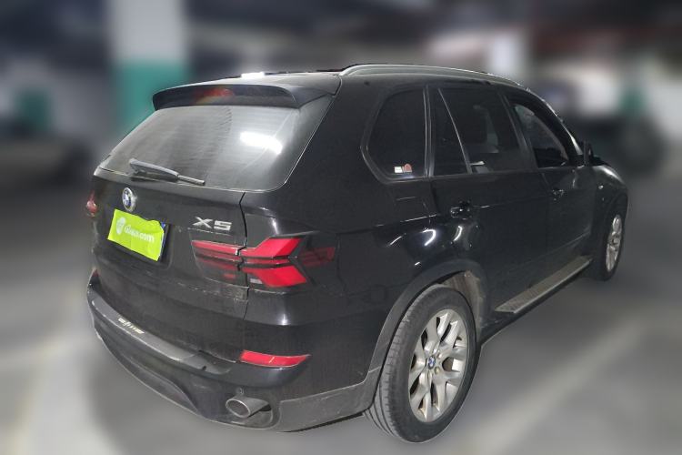 Used BMW X5 2011 xDrive35i Luxury Model
