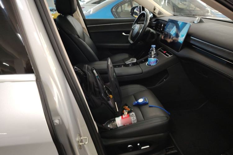 Used Hima AITO M5 2022 Range-Extended Rear-Drive Standard Version Right Front Seat