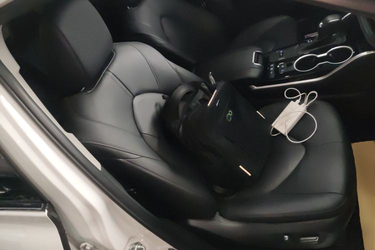 Used Toyota Highlander 2022 Dual-Engine 2.5L Four-Wheel Drive Prestige Version 7 Seats