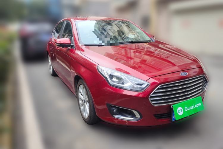 Used Ford Escort 2015 1.5L Automatic Fashion Model
