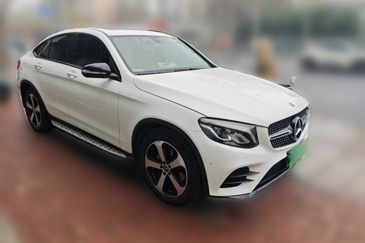 Used Mercedes-Benz GLC Coupe 2018 GLC 200 4MATIC Coupe SUV Front Right 45 Deg