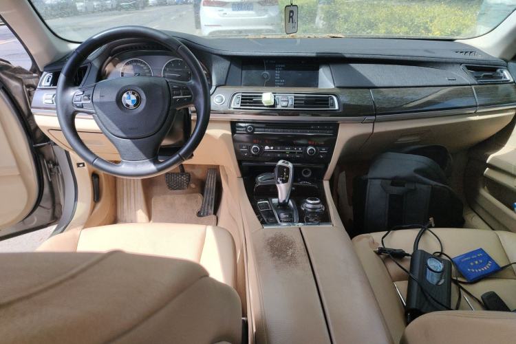 Used BMW 7 Series 2011 730Li Elegant Model
