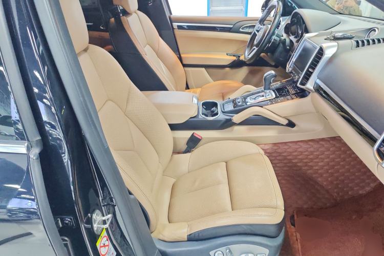 Used Porsche Cayenne 2016 Cayenne S 3.6T Right Front Seat