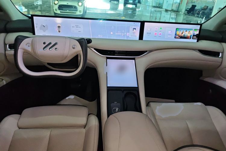 Used IM LS6 2023 Max Standard Edition Center Console