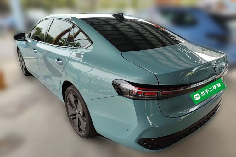 Used Volkswagen Passat 2025 Pro 380TSI Starry Dragon Luxury Edition Rear Left 45 Deg