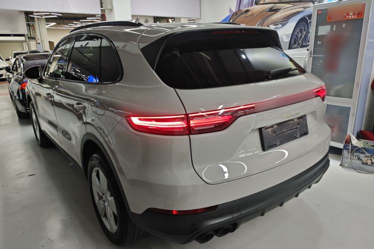 Used Porsche Cayenne E-Hybrid 2020 Cayenne E-Hybrid 2.0T