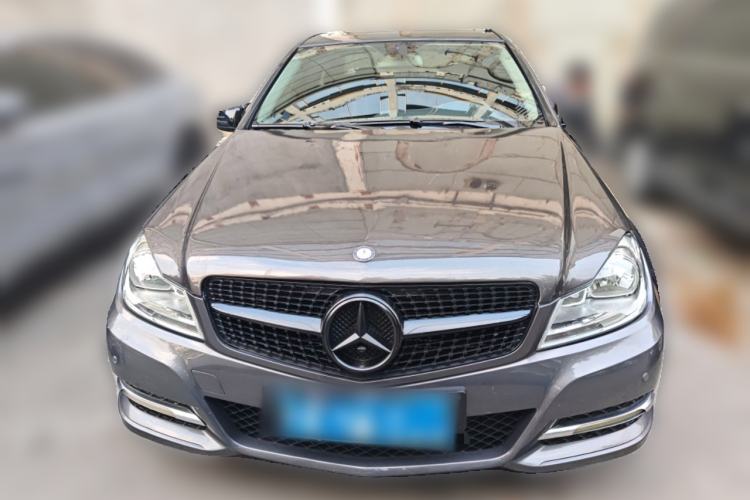 Used Mercedes-Benz C-Class 2010 C 180K Classic model
