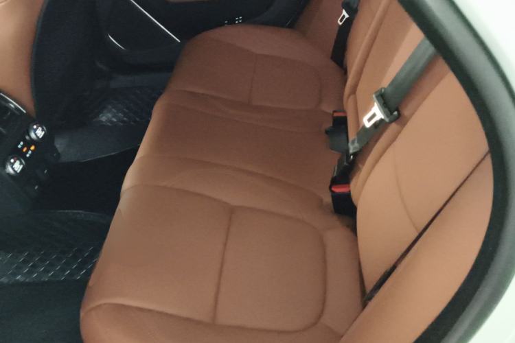 Used Jaguar XFL 2024 2.0T P300 Four-Wheel Drive Flagship Sport Gold Edition