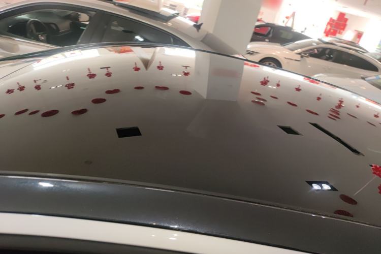 Used Volkswagen ID.7 VIZZION 2024 AIR model Roof