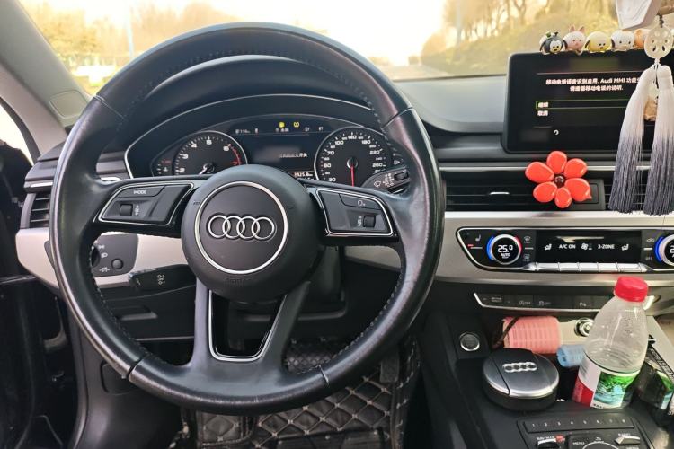 Used Audi A5 2020 Coupe 40 TFSI Fashion Edition China VI Emission Standard