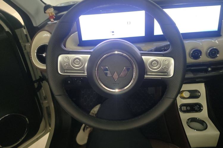 Used Wuling Bingo 2023 333 km Lingxi Connected+ Version