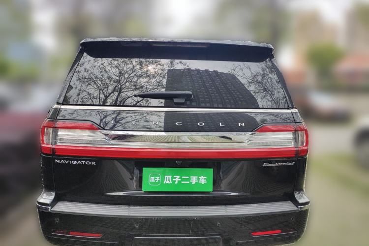 Used Lincoln Navigator 2019 3.5T Presidential Series China VI Standard Rear