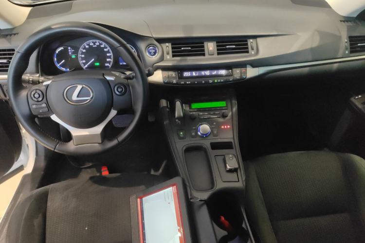 Used Lexus CT 2014 CT200h Elite Edition Monochrome