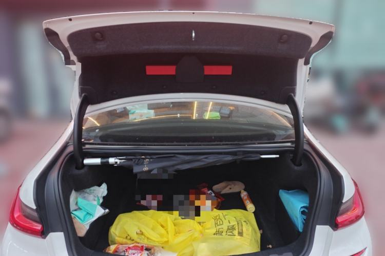 Used BMW 3 Series 2020 325i M Sport Package Trunk